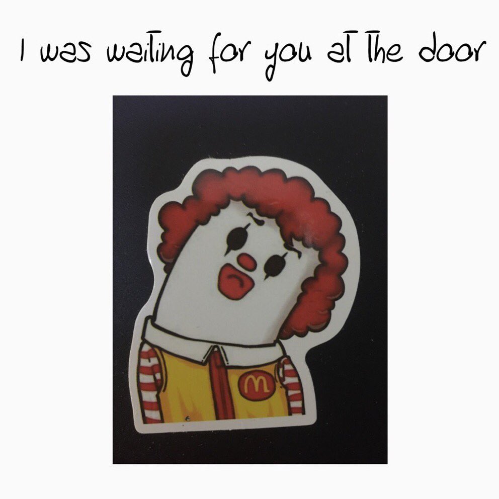 emoji_edit's tweet photo. I was waiting for you at the door😂😂😂😂😂 https://t.co/4L9GFSk0bD