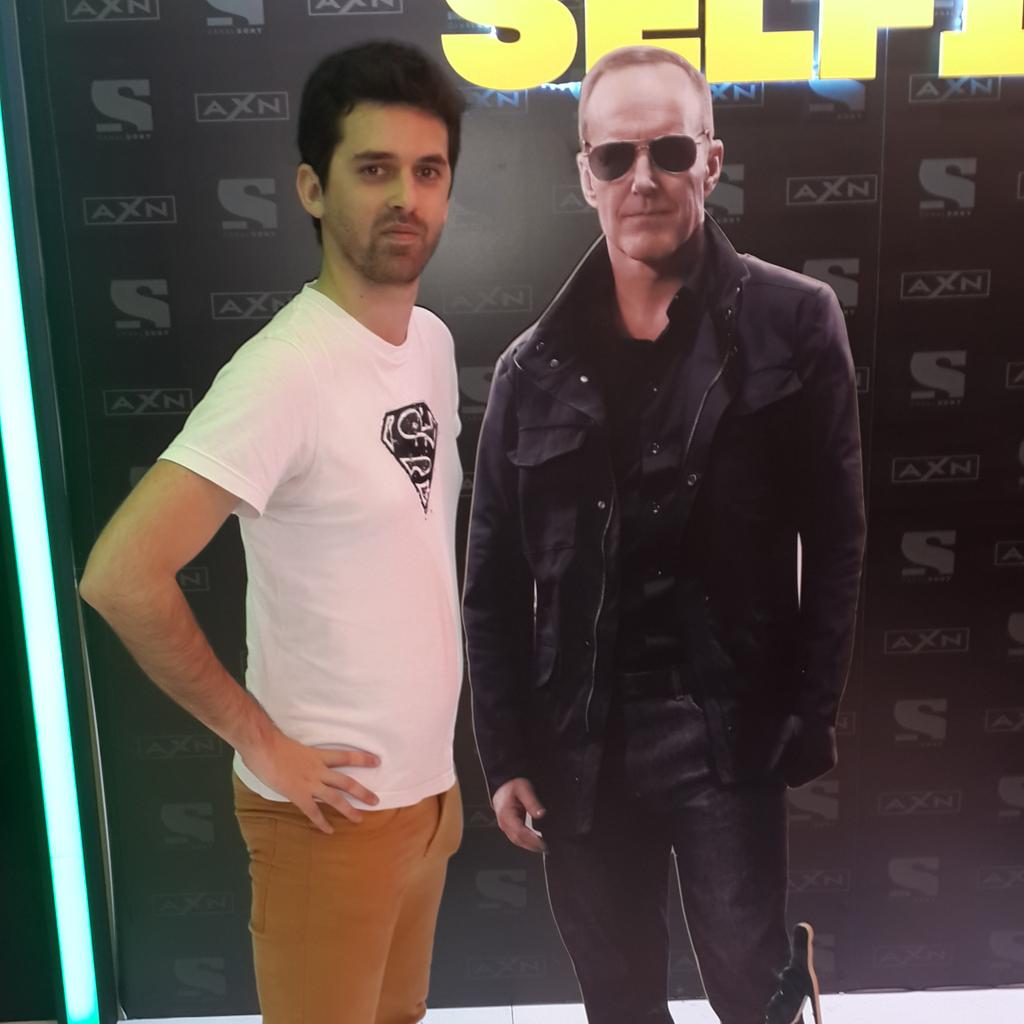 leandro_rab's tweet photo. @JaviPonzo @ArgenComicCon @Canal_Sony dentro de poco me vas  a entrevistar, soy el nuevo agente de S.H.I.E.L.D 😆 https://t.co/Ua6BQiL5g7