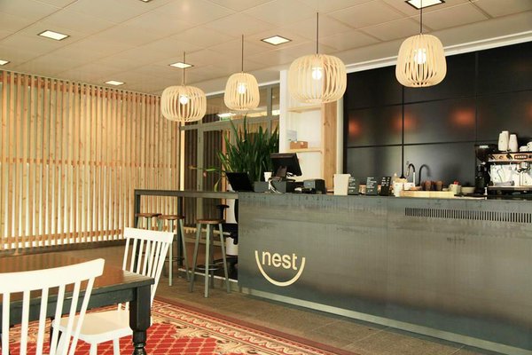 AMO_NL's tweet photo. Per 9 november zitten wij op ons nieuwe kantoor aan de Maassluisstraat 2 in Amsterdam. De koffie staat klaar! https://t.co/NqzucNN3Dp