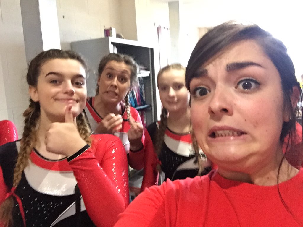 BethGrainger93's tweet photo. Amazing day competing in the Team Gym comp 😁 We won gold! 🏅 https://t.co/AW6orEYRsD