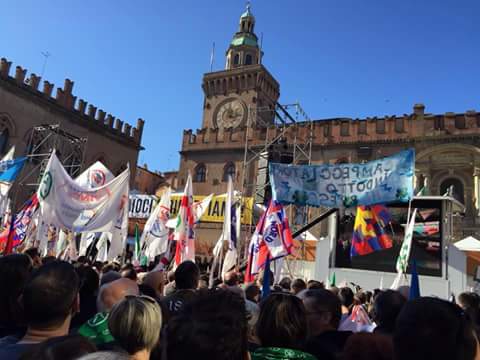 fverzegnassi's tweet photo. Bologna #liberiamoci da #Renzi e #debORABASTA e #STOPINVASIONE popolo di destra vera democrazia @staff_M_Fedriga https://t.co/JXaKprhFDe