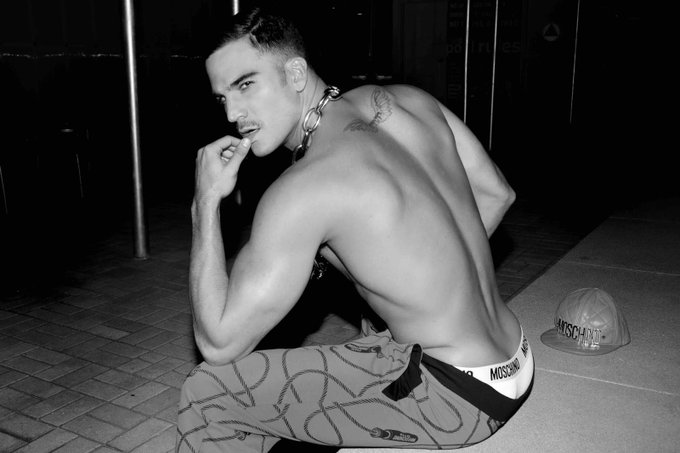 CTTdAhPWsAAht3G?format=jpg&name=small