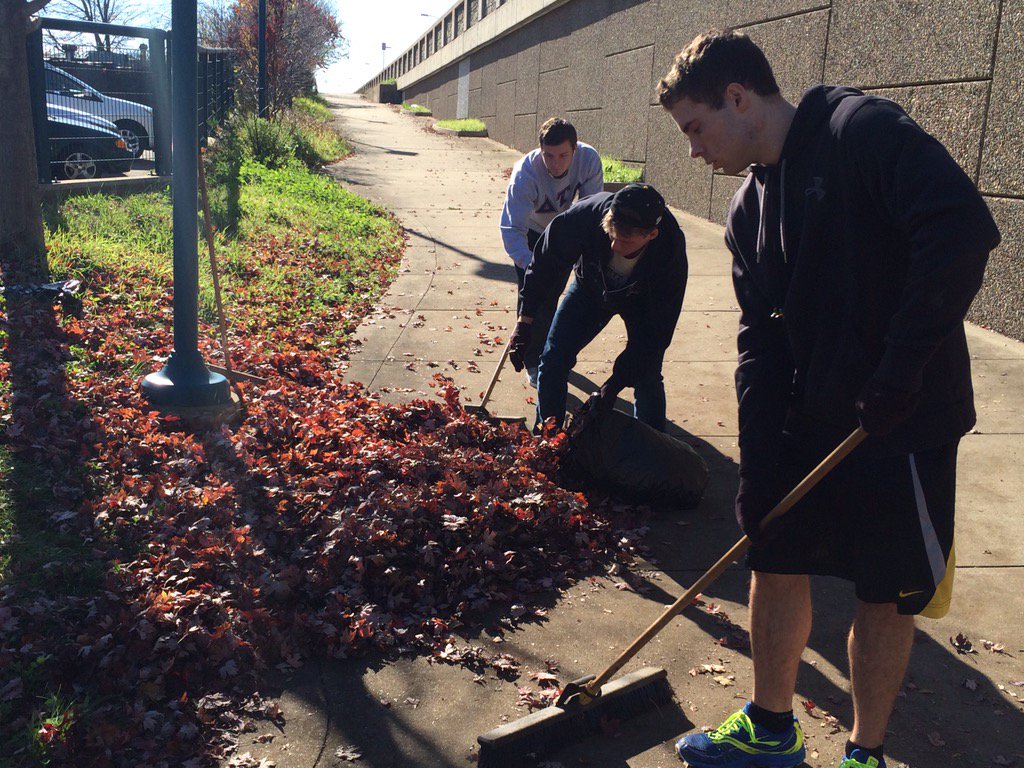 Pitt Delts tweet media