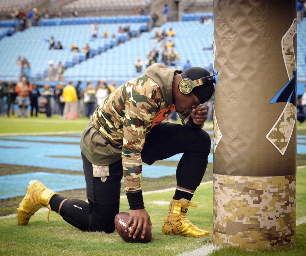 Panthers's tweet photo. Cam before the storm. #GBvsCAR https://t.co/nQOGkzNjpZ