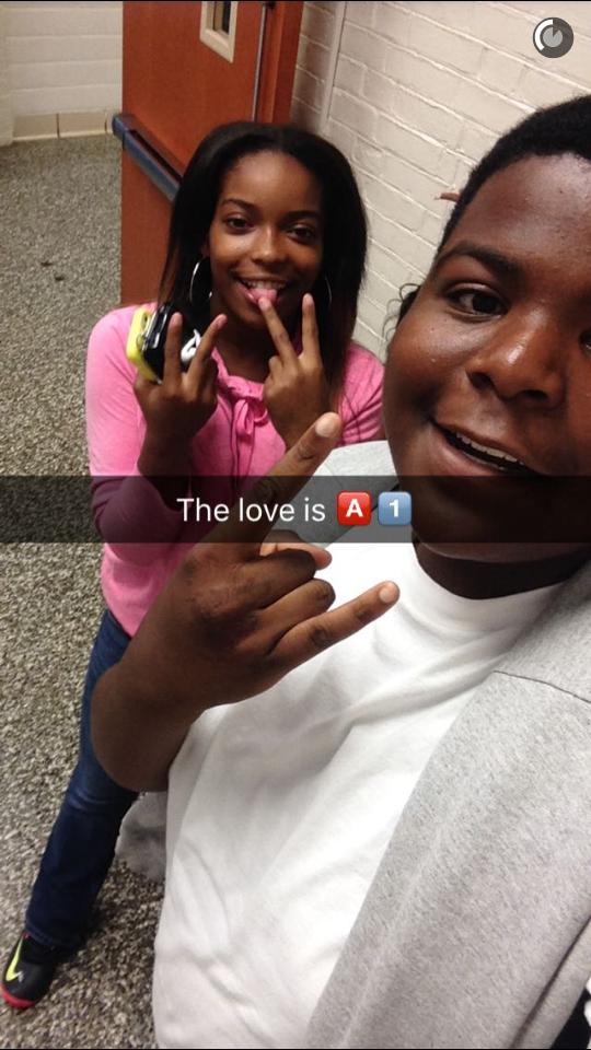 __idontkeyah's tweet photo. I miss wayne yo 😩, I wish u hurry up and get better 💯 #PullThroughWayne ❤ https://t.co/8yoZEObAt3