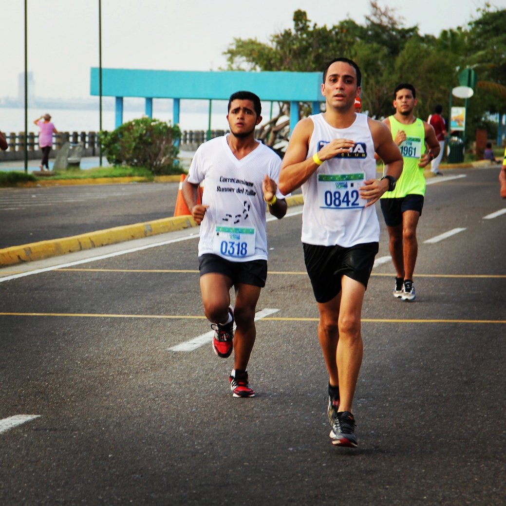 SalZiga1's tweet photo. #COBECA10K la carrera de lo posible *-* https://t.co/QILLBRbm71