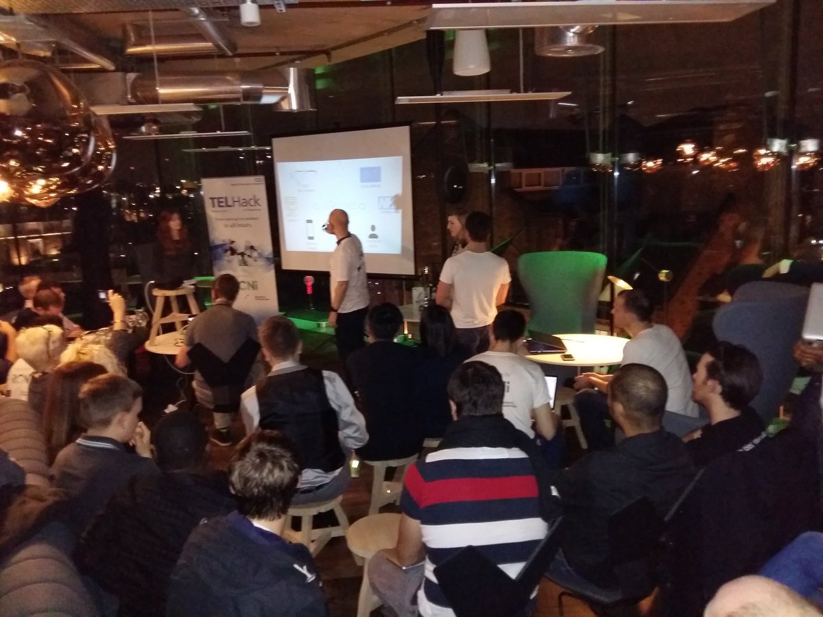 NHSTELHack's tweet photo. 'Geyedlines' presenting Google glass enhanced patient consultations #TELHack https://t.co/rIWGS96YKL
