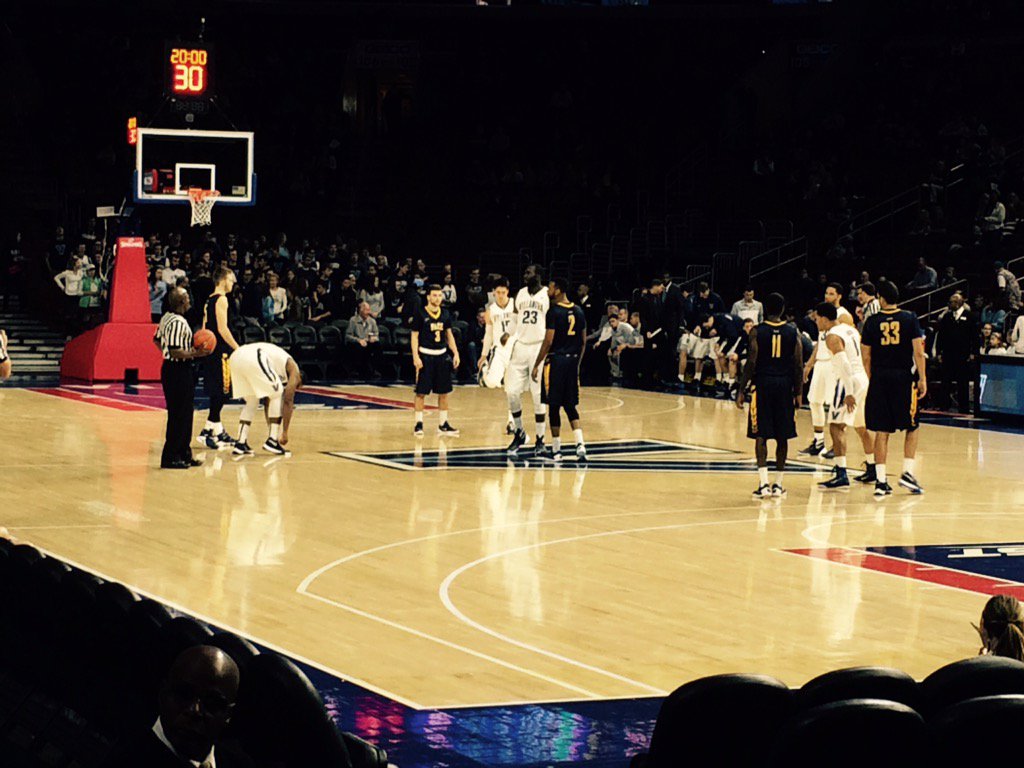 RjMac03's tweet photo. Go cats. #NOVAvsPACE https://t.co/wS5ULR2QUG