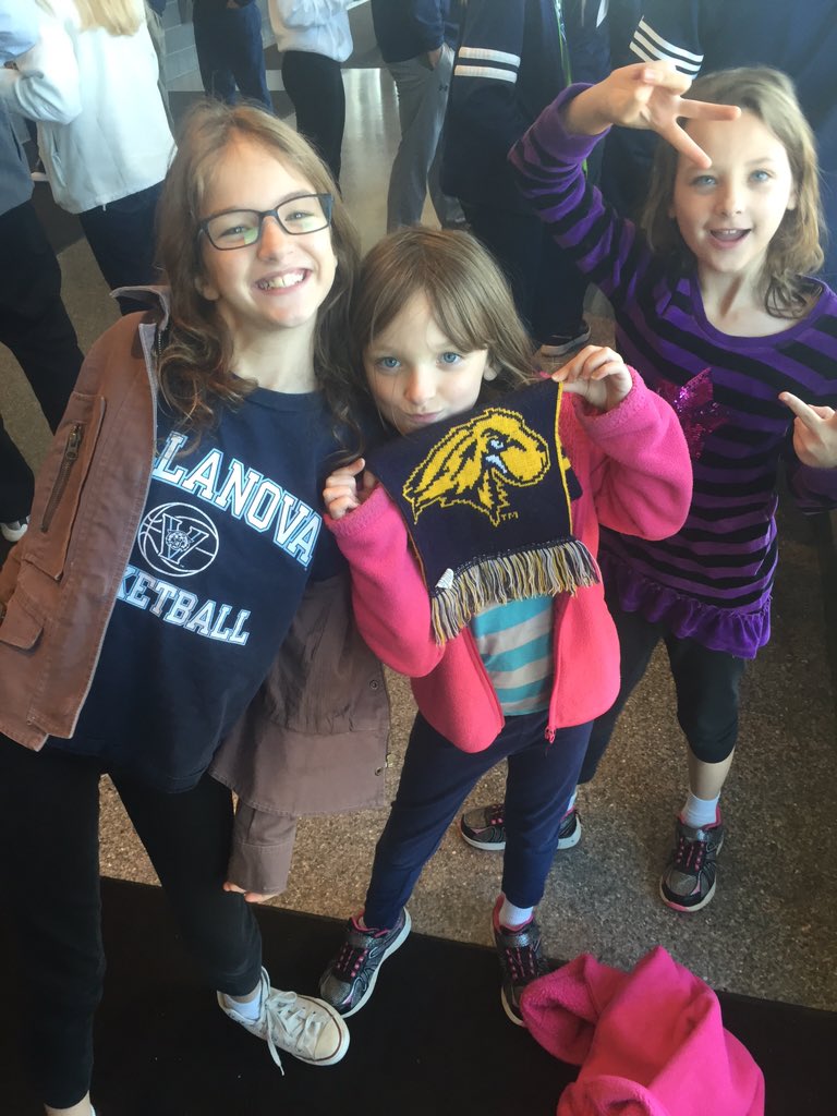 SetterD_ICE25's tweet photo. My family is torn. My alma mater vs my fathers. #NOVAvsPACE https://t.co/XrUTmrOK24