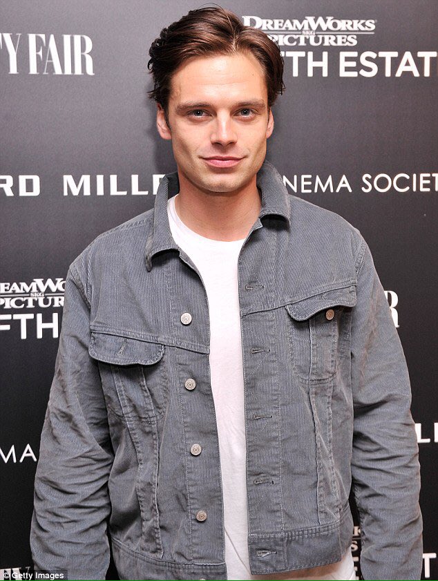 softfrenchie's tweet image. OMFG SEBASTIAN STAN IS JUST SO HOT WHAT DO I DO