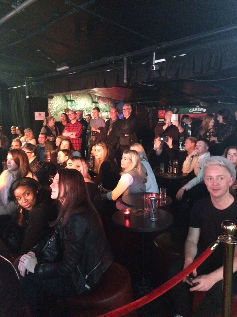 Big crowd for <a href="/andrew_collinge/">Andrew Collinge</a> @joereynoldsefc #OpenChairNight #liverpool