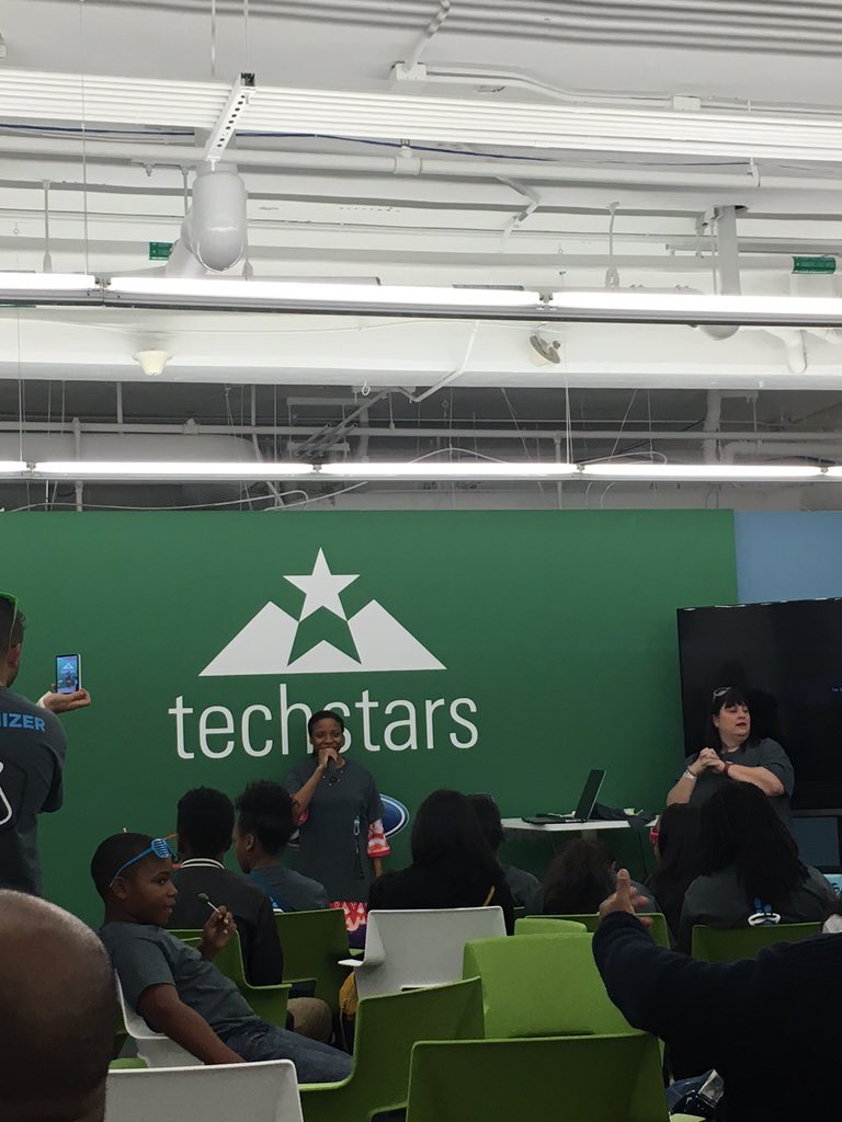 ChiokeMcRae's tweet photo. .@JillFord313 speaking @startupweekenddetroit youth Demo Day #SWDetroit #SWDYouth @techstars mobility! https://t.co/UNaA6MNGQU