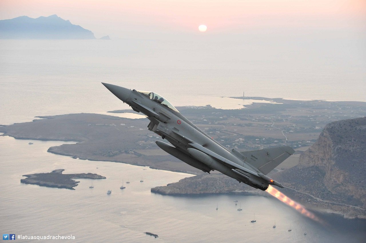 CTUAnLdWsAAMiiQ.jpg:large