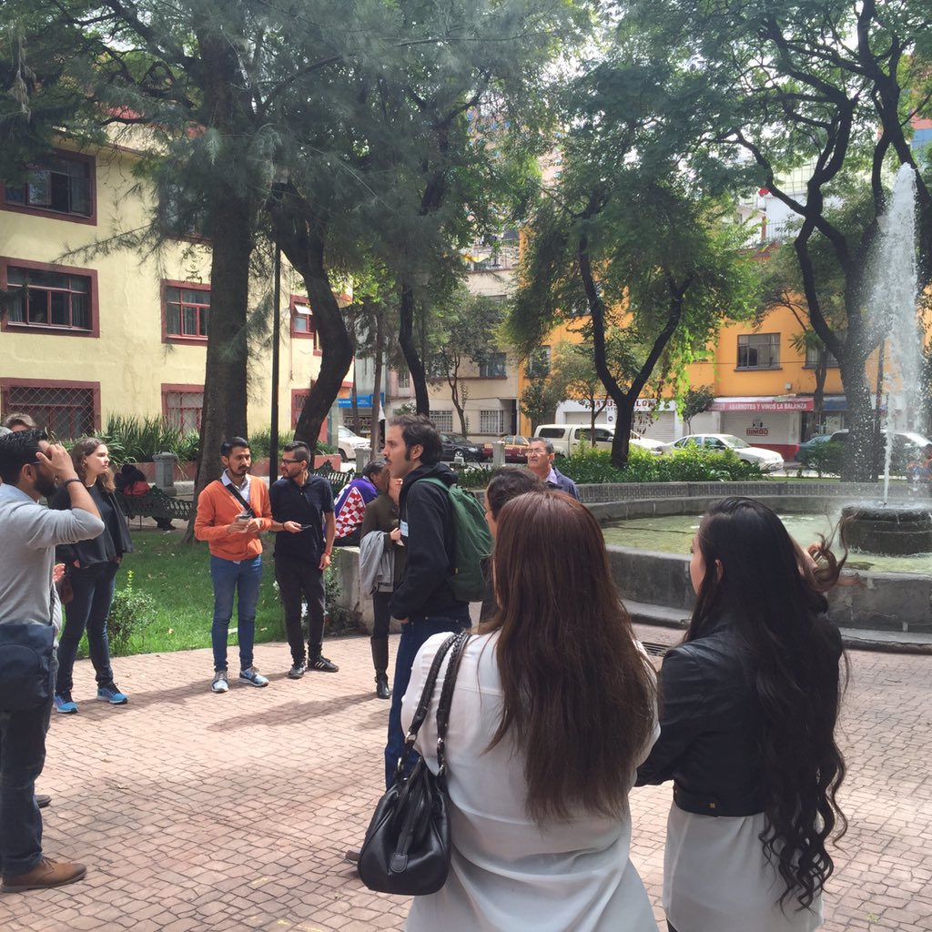 TParticipativo's tweet photo. #Vecinal2015 #JardinHojaldre #TPB @Vecinal2015 https://t.co/BafOSVBCqd
