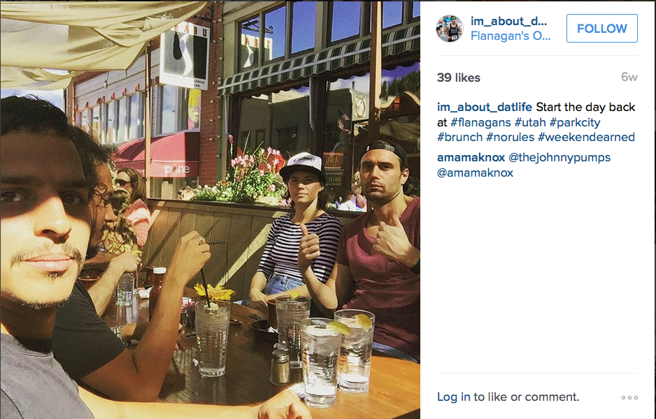 Les____Grossman's tweet photo. Dipshit #amandaknox tries to conceal identity w/ baseball cap but dumbass #colinsutherland tags photo w/ name. #lulz https://t.co/foDdrIeft4