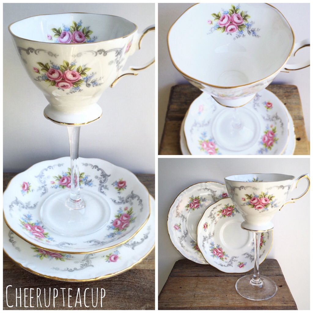 Drinking from this pretty floral teacup wine glass would make Christmas morning feel even more special #CraftHour