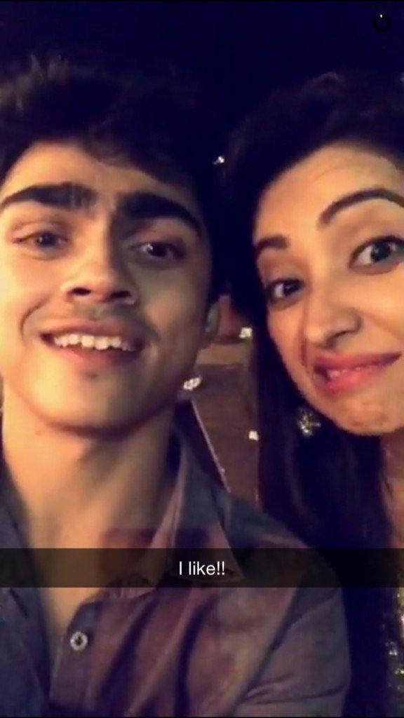 Embedded image permalink