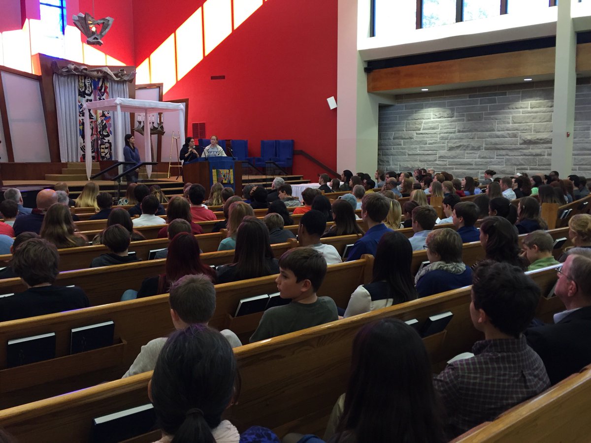 OCCJ's tweet photo. Excited to learn about Judaism at @templetulsa on our Youth Interfaith Tour!! #OCCJ https://t.co/DlUXcB1dmU