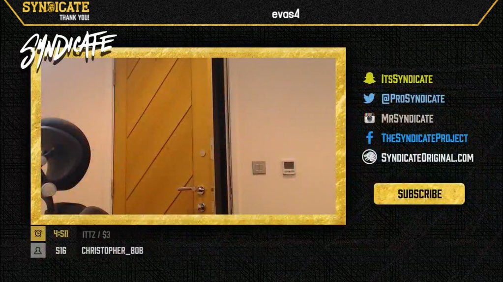 Syndicate's tweet photo. Hahahahahahaha #HypeChair https://t.co/X0DRbCzVQX