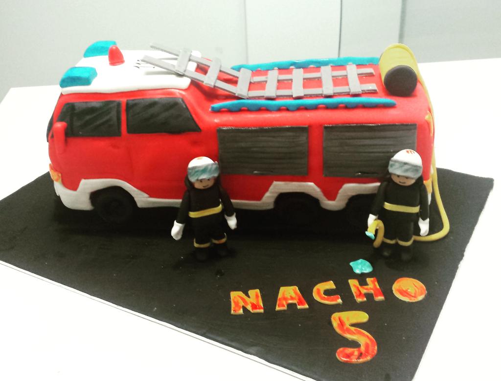 SweetPepitas's tweet photo. #camionbomberos #sweetpepitas https://t.co/NjZbuYNSLa