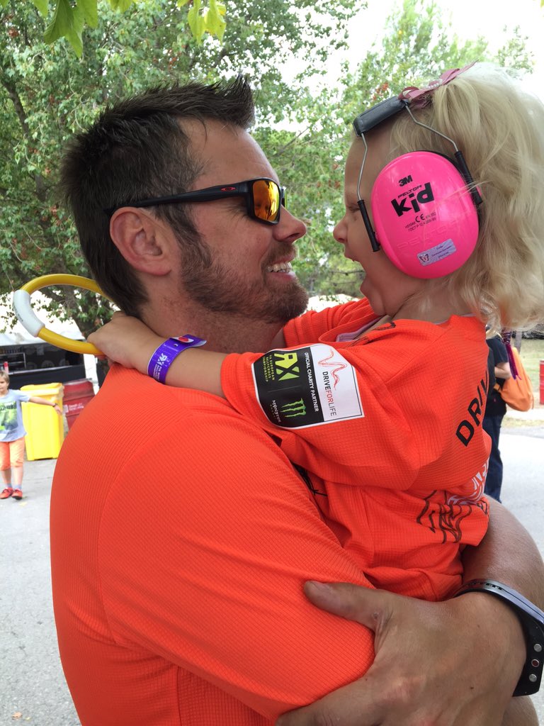 Happy father's day <a href="/DriveforlifeCEO/">Knut Ove Børseth</a> you are the best dad in the world. From Emilie ❤️