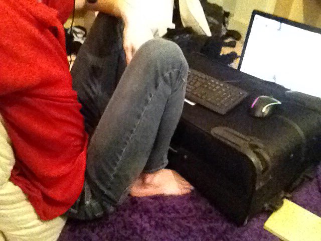 CTUSwAsWIAAeSh5.jpg:large