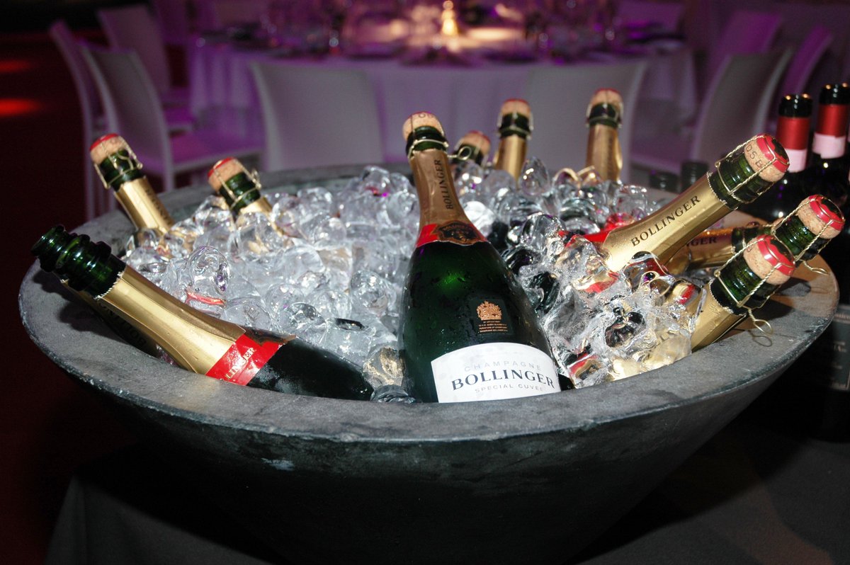 MyGlamourMag's tweet photo. Best #Champagne ever at Classic-Event @kortrijkxpo #Bollinger #Luxury #Lifestyle @BollingerUK #SPECTRE #Bond https://t.co/DS5ImQVUD9