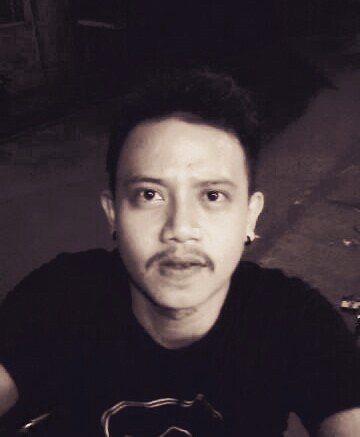 Suka gak suka harus ngaca pada dirisendiri