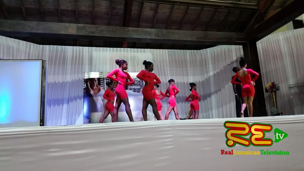 RETVJamaica's tweet photo. Opening performance by Wolmer's Dance Troupe. #KBW2015 #RETVKBW https://t.co/VBPFZy2hXp