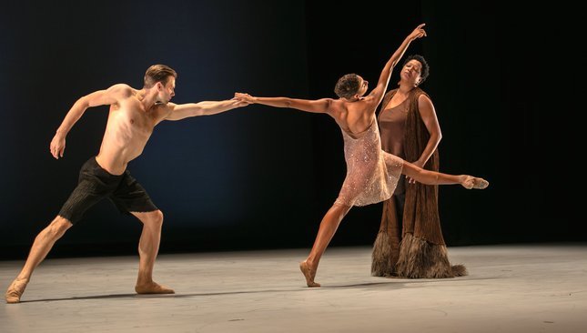 LinesBallet's tweet photo. "...The toil of the body is made synonymous with the hard work of the soul."- @mercnews --> https://t.co/OMKcssL3bk https://t.co/6NGyiSo5pi