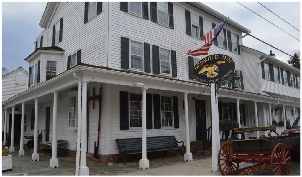 HomePlaceBlog's tweet photo. #Sunday at the @GriswoldInn, #food #fun & friends with #LetsMeetCT in #EssexCT Read=> https://t.co/f19LIuUM4z #CT https://t.co/SJnU2haQoe