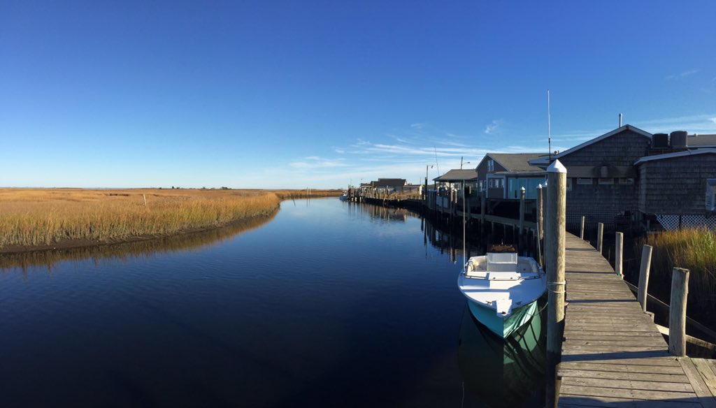 fkleberiii's tweet photo. This is November, right? Last boat ride of the season...#oystercreekinn #leedspoint #greatbay #crabs https://t.co/3YXZrjPmtw