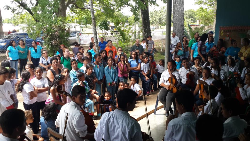 #ElSistemaCumple40 Momento Pedagógico E.B.B Barrancas de Maturin 07/11/2015 <a href="/SistemBoqueron/">Sistem Boqueron</a> <a href="/SistMon/">Sistema Monagas</a>  <a href="/elsistema/">El Sistema</a>