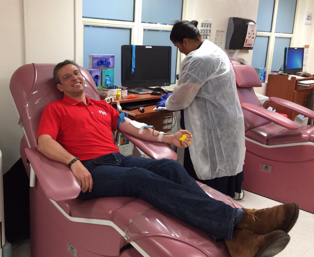 Los invito a donar sangre para Sgto. <a href="/PRPDNoticias/">Policía Puerto Rico</a> Guillermo Pérez, herido anoche en el cumplimiento del deber. -AGP