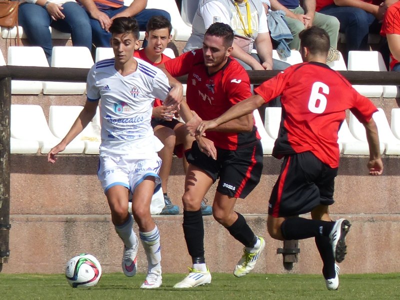 VELEZCFoficial's tweet photo. 12ª JDA. - 3ª DIVISIÓN - GRUPO IX
8 Noviembre 2015 - @MarbellaFCenter
@UdSanPedro 1-2 #VélezCF
Fotos: @jarosacruz https://t.co/eMzFgO2w8n
