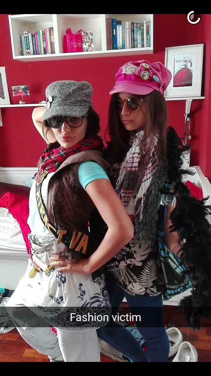 BosqueRocio's tweet photo. Come back to 2008 @aitana_bs https://t.co/dQbyg4MS89