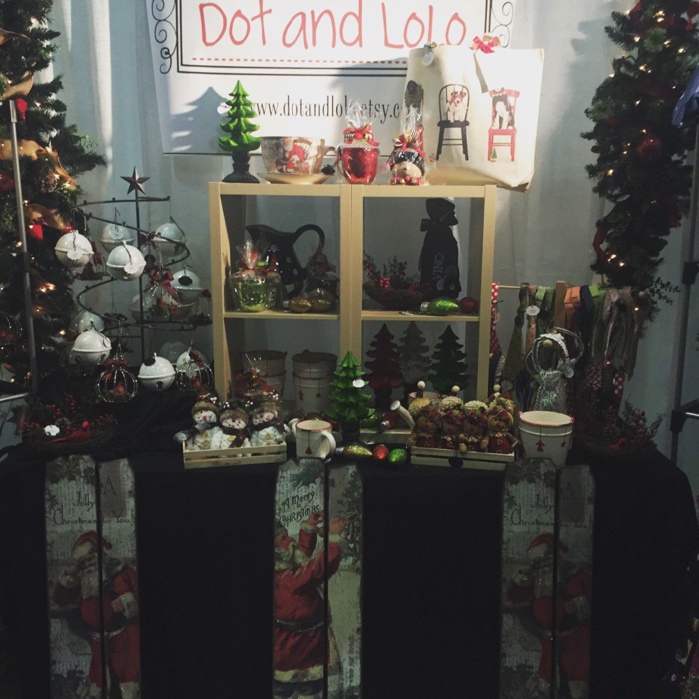 JuniorLeague_OC's tweet photo. Look no further than @dotandlolo for 12 days of unique Christmas gifts.   #TCC2015 #JLOCC #shopTCC https://t.co/7NYZZA46cs
