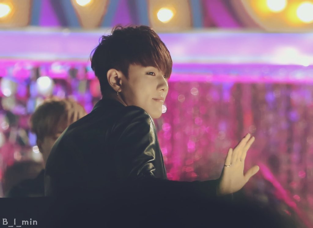 CTUx99XVAAA_Ciq.jpg:orig