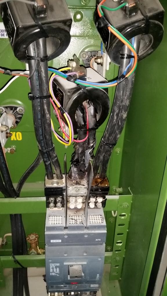 paclogvil's tweet photo. @ElectricaQuito es un transformador de 350 kva.  A que número me puedo comunicar. https://t.co/LT5rTiWVng