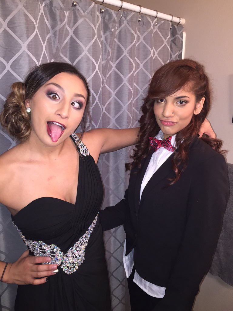LexyMiquela's tweet photo. Fall formal ☺️ #OthelloYB16  @J_Barajas7 @vanessa16012 https://t.co/AF57RLAui8