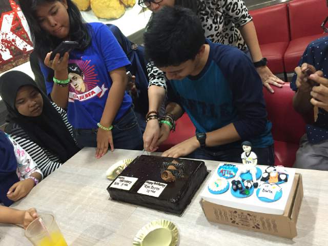 AjilDitto_08's tweet photo. Thxu tweeps for all of u'r mention,for u'r best prayer for me,maaf yg mentionnya blm smpt kebls :) @BestfriendsAjil https://t.co/1GdQFC2c65