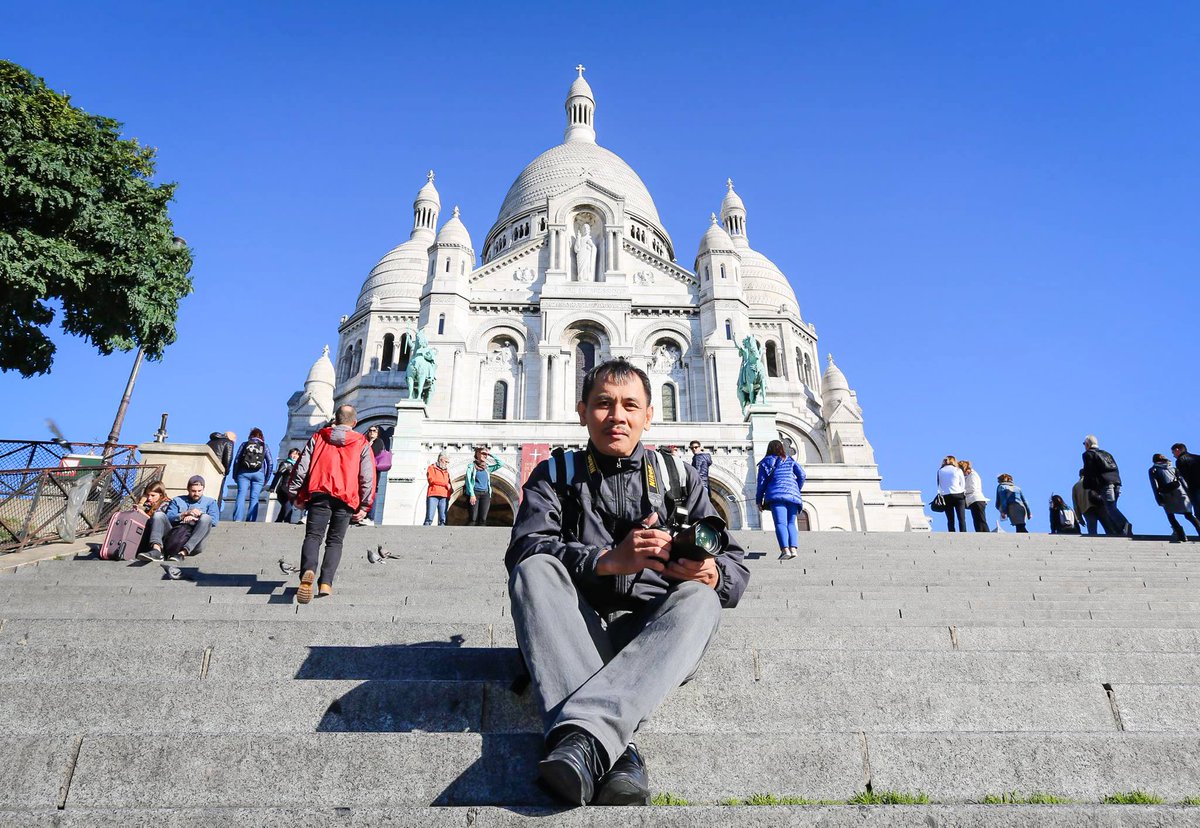 PhotographyMinh's tweet photo. Basilique du Sacré-Cœur in Paris. https://t.co/snCyWSuxa6