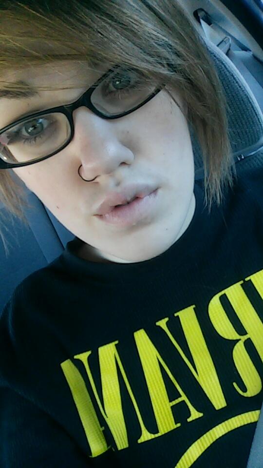 K0SM0SKTH's tweet image. Tagged by @mgcsfuckbuddy and @OHPERFBIERSACK 
*random tags*
*soz trash*