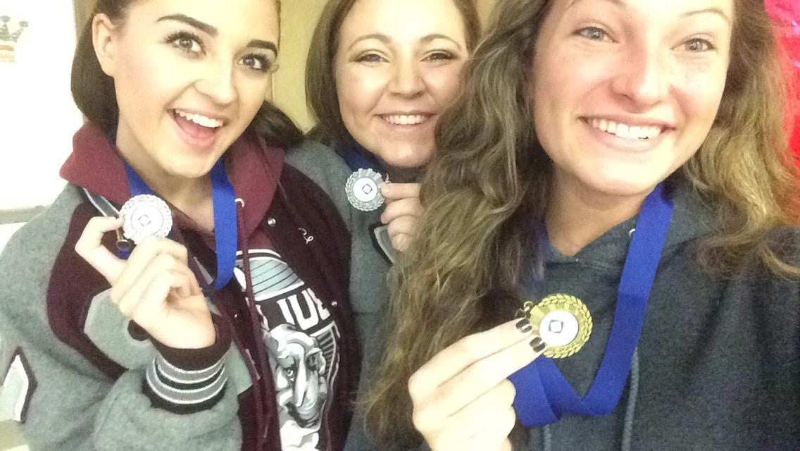 rtideca's tweet photo. Day 8 of #decamonth "DECA  Medallion" Represent #rtideca 👌🔷😀 #beDECAepic @decainc https://t.co/aLBOIvj4Om