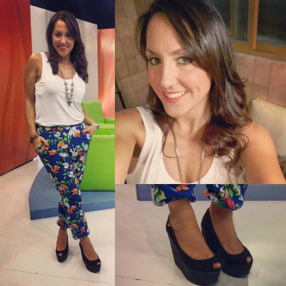 silvinalusardi's tweet photo. #TotalLook para @MadrugadaImp @AvanguardiaRos @CensabellaShoes @IsisMallRosario a la medianoche x #ElTres https://t.co/WLe0ZBXMh8