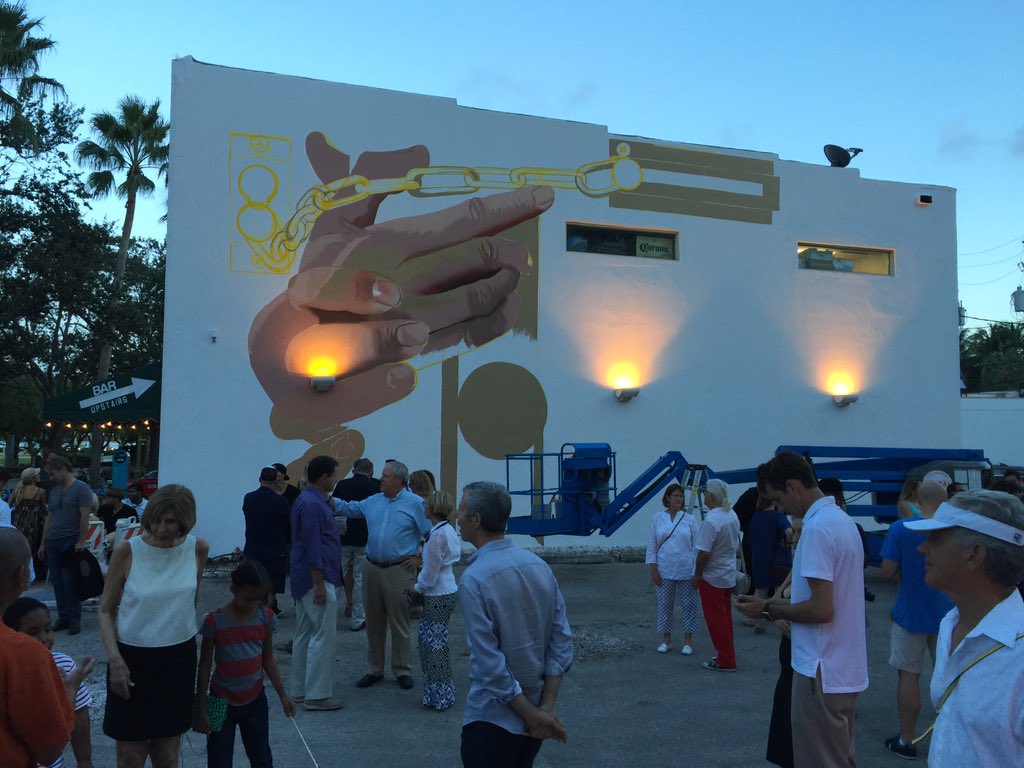 PizzaGirlsPBG's tweet photo. The ribbon Cutting for CanvasWPB was tonight! Can't wait to see what evolves! #murials https://t.co/hUSXIsQQNR