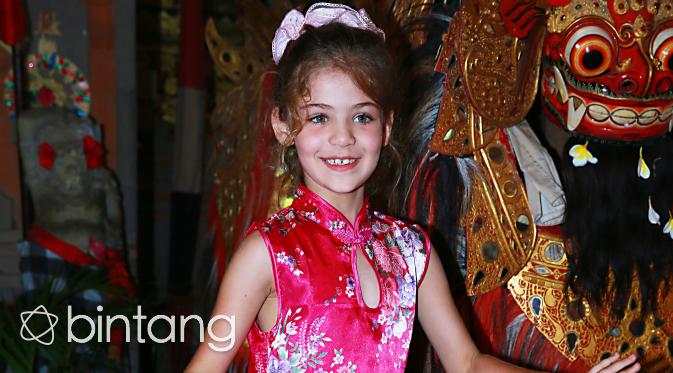 Isabella Guvenilir Antusias Elif Season 2 Tayang di Indonesia. #ELIF2
Klik bit.ly/1RAxQ82 <a href="/bintangcomID/">Bintang - Platform Endorsement Selebriti</a>