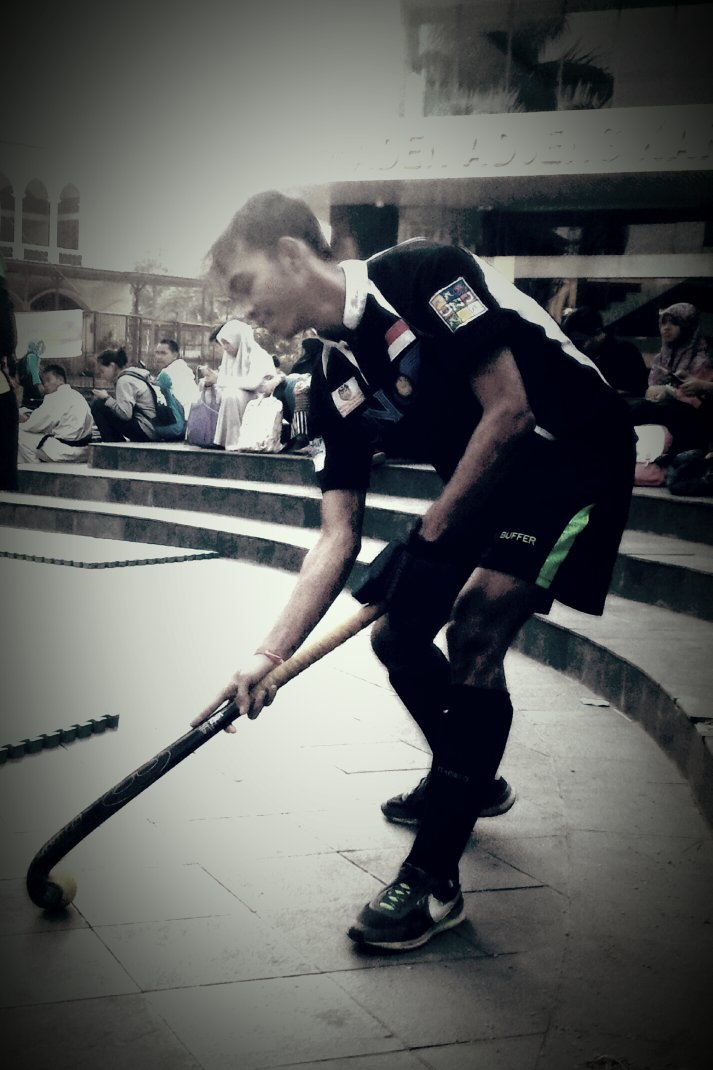 arriefwisnu's tweet photo. @mercianhockey I use it :) #indoorhockey #001i #Indonesia https://t.co/pSpZBL7kY9