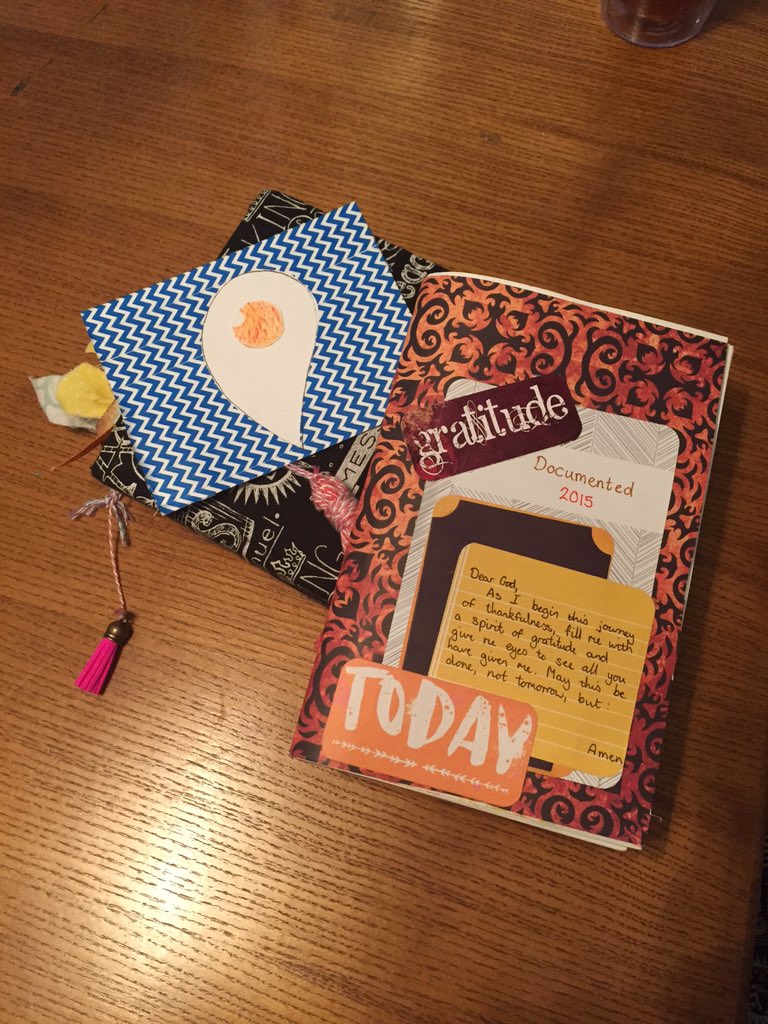 PinderRobyn's tweet image. I will be doing a Scope Monday at 8pm EST on my Gratitude journal #Periscope #gratitudedocumented #illustratedfaith