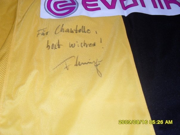 Chistyakov1925's tweet image. shirt from kringe from the 2008 pokalfinal v bayern #kringe #pokalfinal #mrsputinsshirts